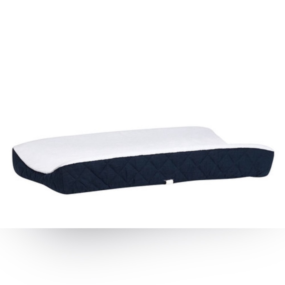 Pottery Barn kids Belgian flax changing pad cover, Navy, EUC
